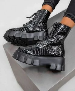 CIT COMMANDER Chunky Platform Lace Up Boots - Black Croc Patent