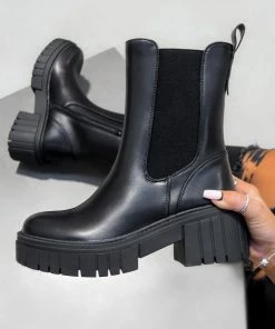 MOY FABIA Chunky Platform Ankle Boots - Black