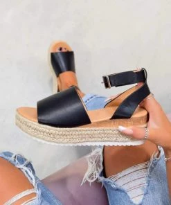 LIV GET IT Chunky Platform Espadrille Sandals - Black