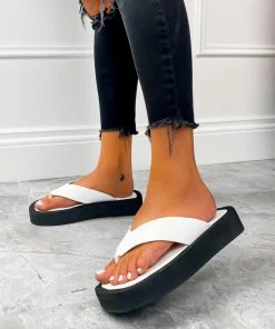 CIT JAYMIE Chunky Toe Post Sandals - White SHOES
