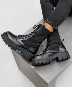 DMF SEEN IT Lace Up Chunky Ankle Boots - Black SHOES 7 DMF SEEN IT Lace Up Chunky Ankle Boots - Black SHOES