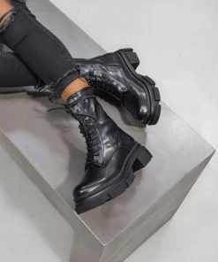 NDS KEEP IT Chunky Lace Up Ankle Boots - Black