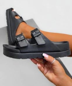 CIT SHOES LAUREL Chunky Buckle Sandals - Black