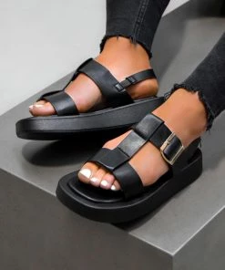 DMF SHOES LEONA Chunky Gladiator Sandals - Black