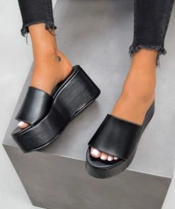 CIT LEVELS Chunky Platform Sandals - Black PU
