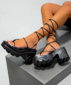 NDS SHOES MIA Chunky Platform Sandals - Black PU