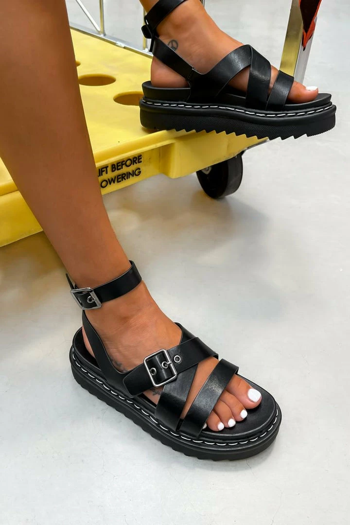 LIV MOTION Chunky Buckle Gladiator Sandals - Black SHOES 7 LIV MOTION Chunky Buckle Gladiator Sandals - Black SHOES