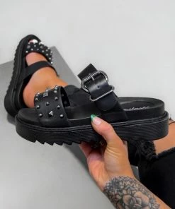 ELG SHOES HOLD ON Chunky Studded Buckle Sandals - Black