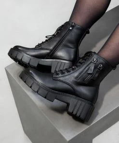 NDS NIKO Chunky Ankle Boots - Black SHOES