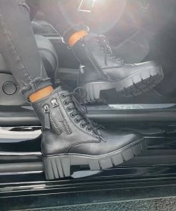 NDS NIKO Chunky Ankle Boots - Black SHOES