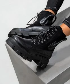 NDS SHOES PERIL Chunky Ankle Boots - Black