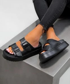 NDS REMMY Chunky Buckle Sandals - Black