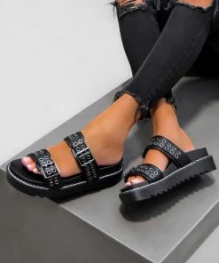 NDS SHOES REVOLT Chunky Eyelet Sandals - Black
