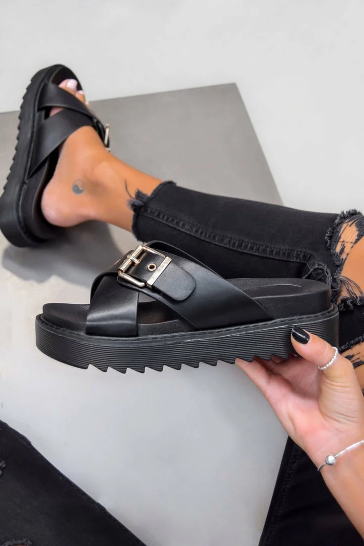 ELG REYNA Chunky Buckle Detail Sandals - Black 3 ELG REYNA Chunky Buckle Detail Sandals - Black