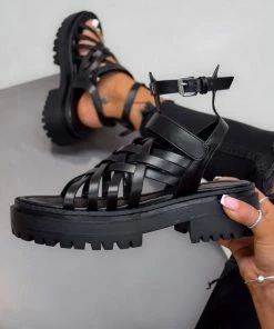 NDS RHIAN Chunky Gladiator Buckle Sandals - Black