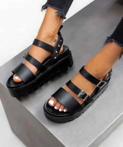ELG SHOES RISE UP Chunky Cleated Platform Buckle Sandals - Black