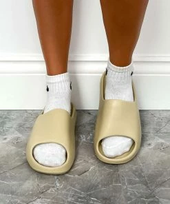 DMF RUN IT Flat Slider Sandals - Beige SHOES