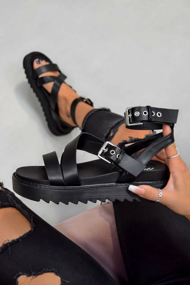 ELG STRIKE IT Chunky Buckle Gladiator Sandals - Black SHOES 4 ELG STRIKE IT Chunky Buckle Gladiator Sandals - Black SHOES