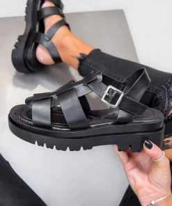 LIV SHOES TRINI Chunky Buckle Sandals - Black